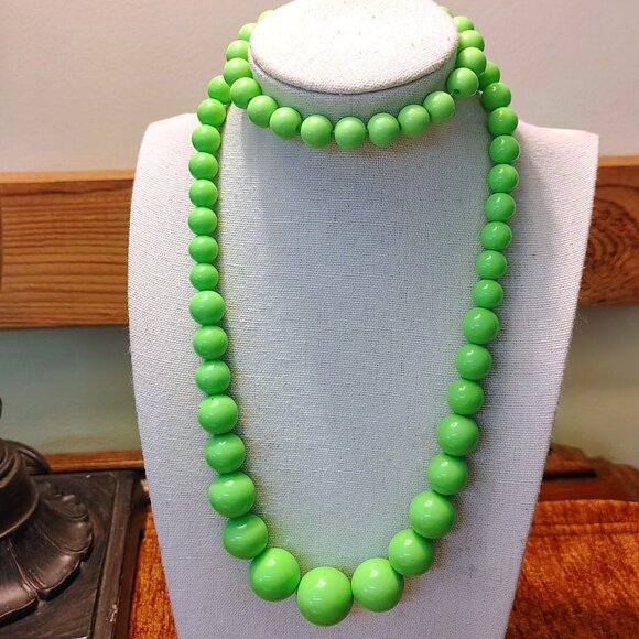 Vintage Jewelry - Vtg Neon Acrylic Lime Green Bead Necklace & Bracelet Bright 90s Retro